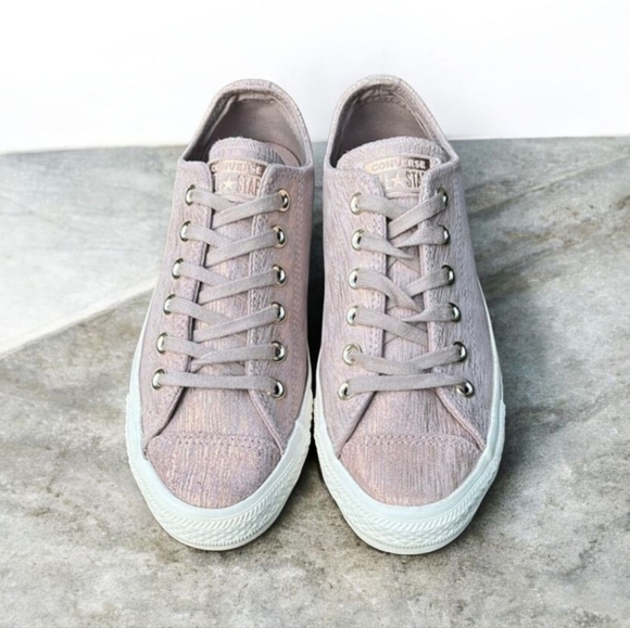 Converse “Precious Metal” Chuck Taylor Low Top in Metallic Taupe (Pink) Sz 8 - Picture 3 of 14